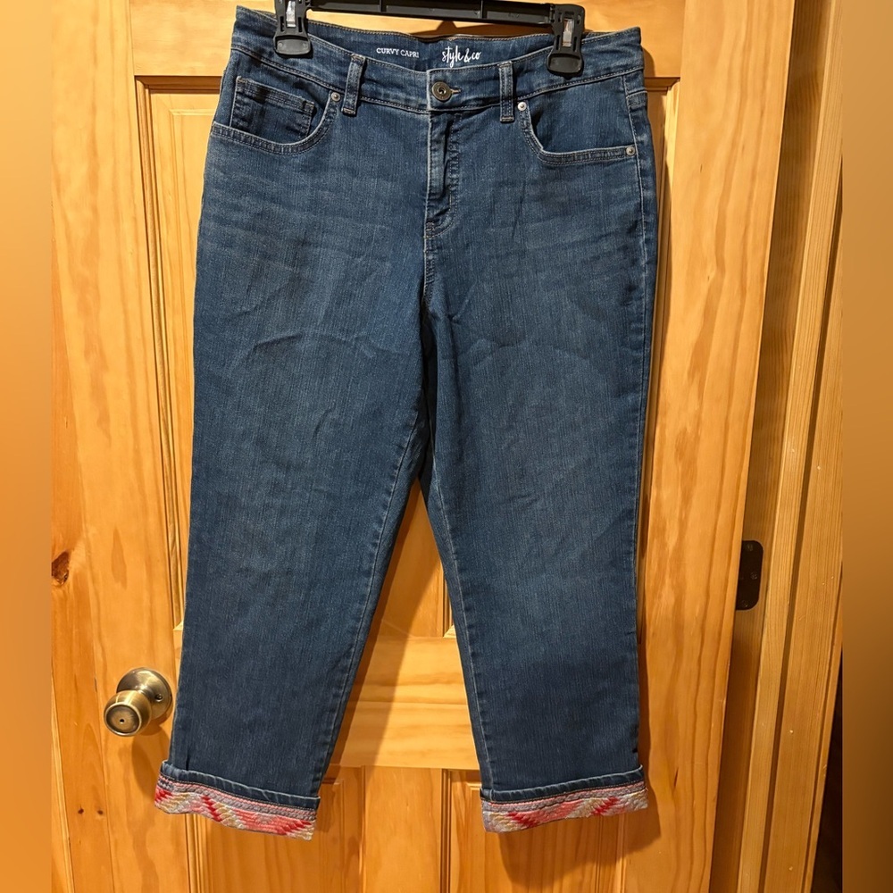 Style & Co Curvy Capri Jeans Women’s Size 6